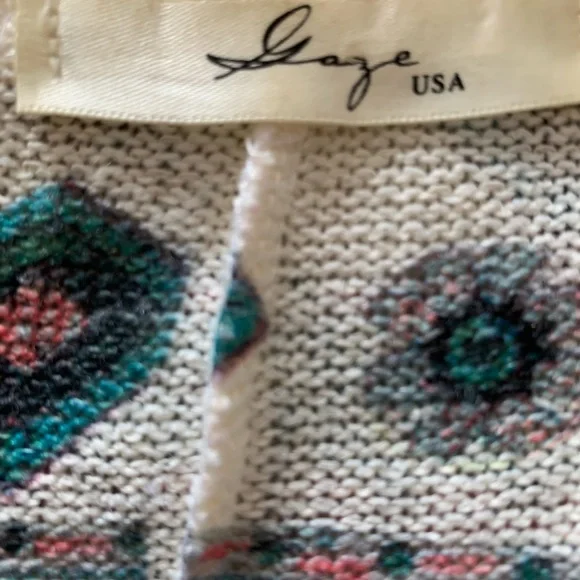 Gaze Women’s XS Sweater Elephant Motif Short Sleeve Cream Aqua made in USA - Picture 3 of 4